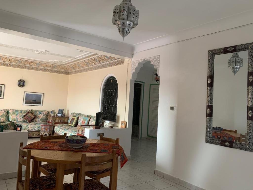 Appartement Perle Rare Au Centre De Marrakech Marrakesh Exterior photo